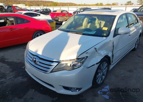 2011 Toyota Avalon Limited из США, поврежденный, VIN 4T1BK3DB6BU411233